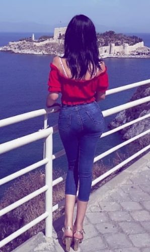 Samsun Bakımlı Sarışın Elif 22 Yaşında