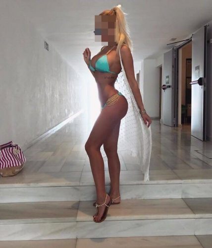 Samsun Esmer Sıla 170 Cm Kendi Yeri Var