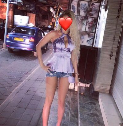 Samsun Esmer Hande 23 Yaşında 1.65 Boyunda