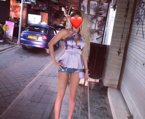 Samsun Esmer Hande 23 Yaşında 1.65 Boyunda
